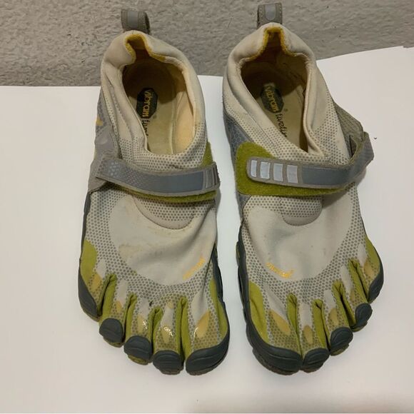 Vibram Fivefingers Bikila Shoes Mens 11.5-12 46 Gray  Barefoot Running M346 - Picture 1 of 7